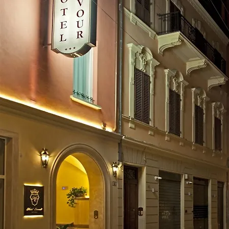 호텔 Cavour 3*